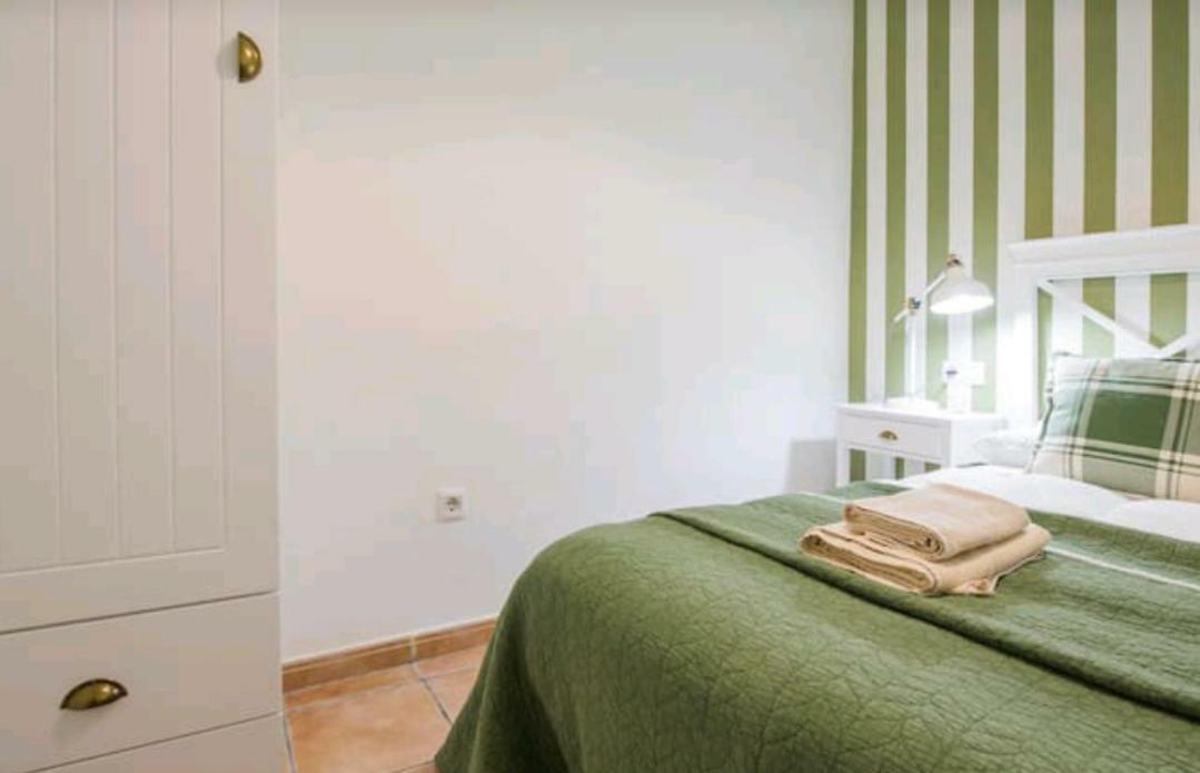 Apartamento Alfileritos XX Apartment Toledo Exterior photo